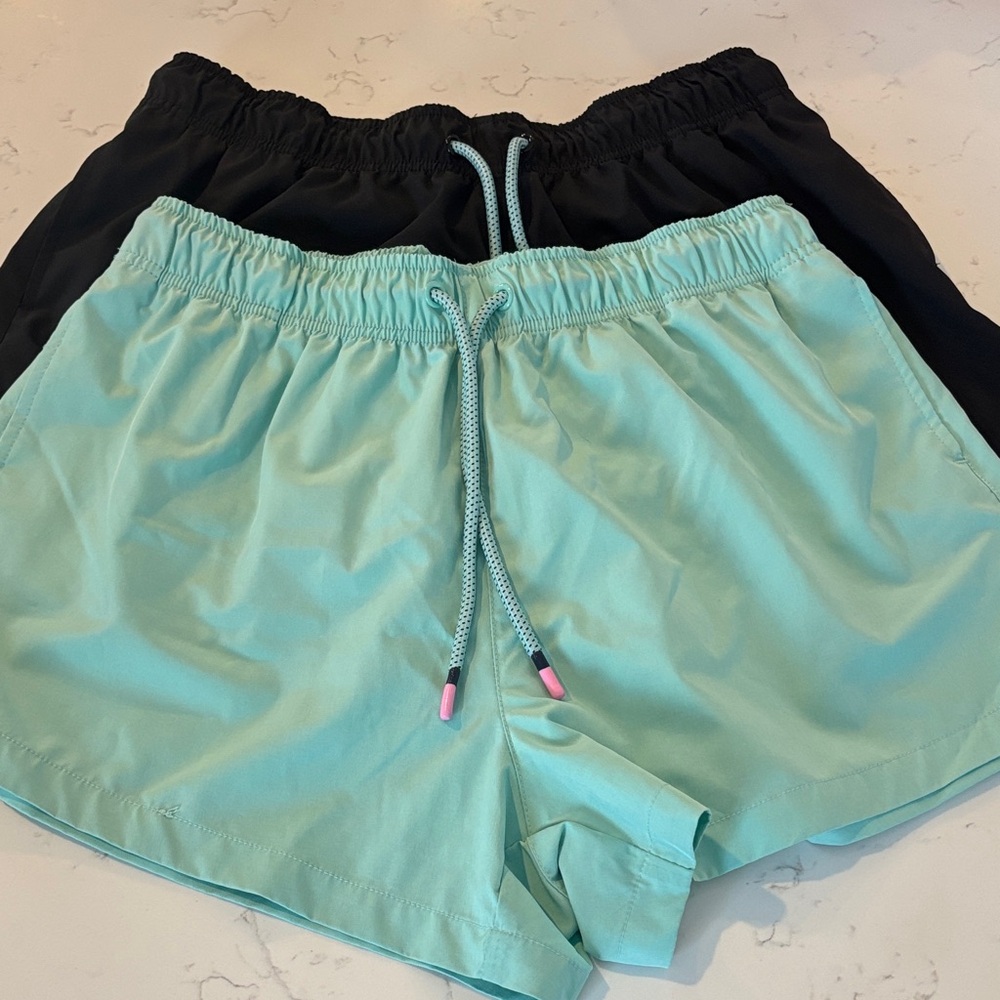 Set of 2 Size XL Ocean+Coast Athletic Shorts